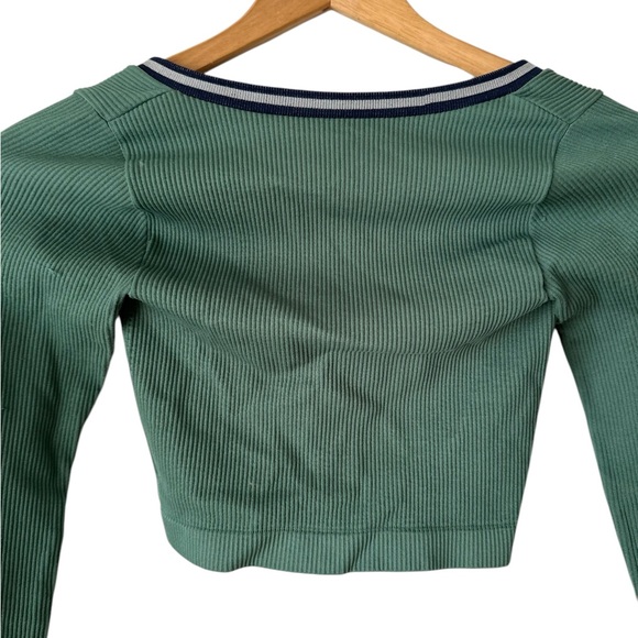 Urban Outfitters Out From Under Go For Gold Seamless Long Sleeve Cropped Top - Picture 12 of 16